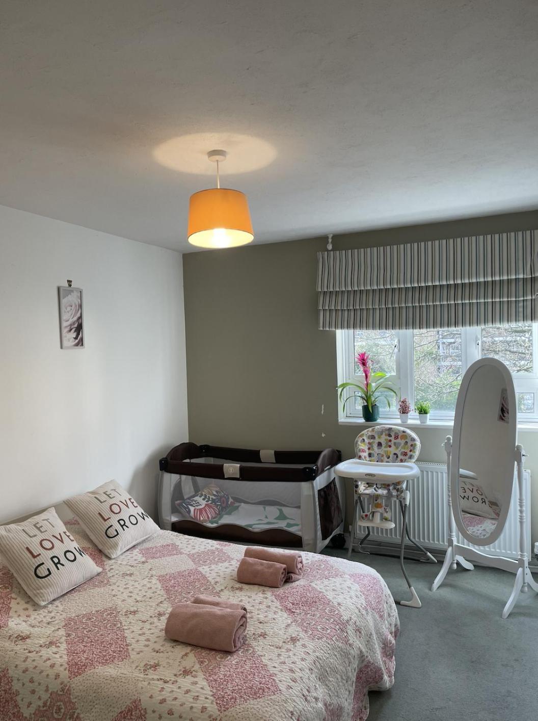 Stunning Flat Close To Regents Park And Euston Station! 런던 외부 사진
